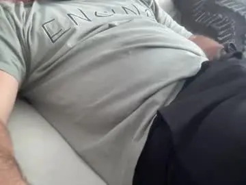 Chaturbate Watch Live Sex Cams of rungriff2323