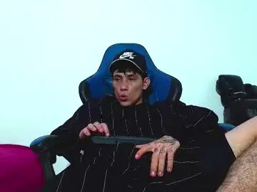 Chaturbate Live Sex Cam of skinny_marked