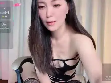 xi_ethel from chaturbate