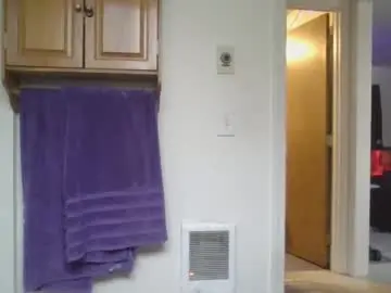 Chaturbate Live Sex Cam of livmirage