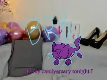 Chaturbate Live Sex Cam of lovelylola_fr