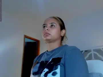 Chaturbate Free Porn Cam of mikaelastonne