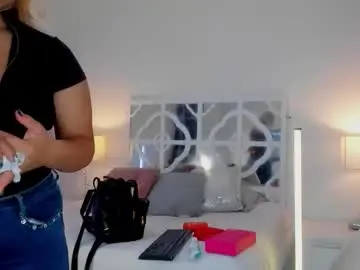 Chaturbate Live Sex of mikaelastonne