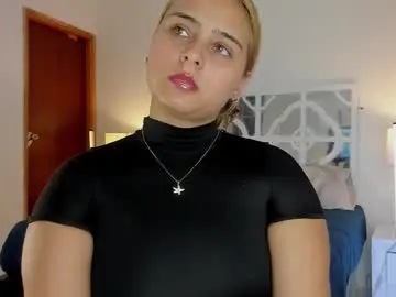 Chaturbate Adult Webcam of mikaelastonne