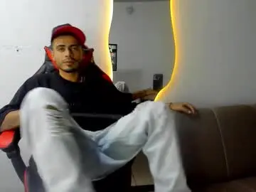 Chaturbate Free Porn Cam of matthewcullenn