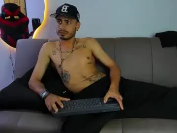 Chaturbate Best live sex cam show of matthewcullenn