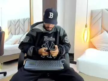 Chaturbate Best Webcam of matthewcullenn