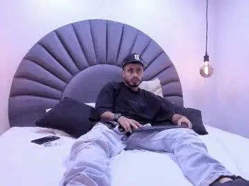 Chaturbate Adult Video Chat of matthewcullenn