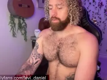 Chaturbate Best live sex cam show of levi_daniel