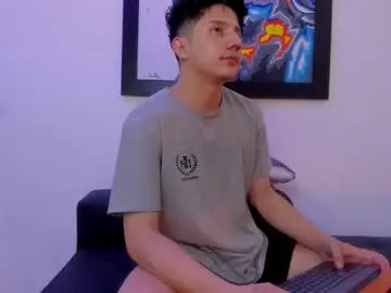 Chaturbate Adult Webcams of luke_julien