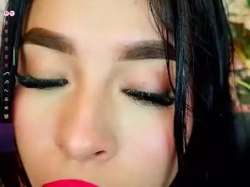 Chaturbate Sex Chat of mia_roux1