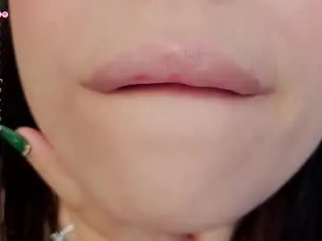 Chaturbate Adult Video Chat of mia_roux1