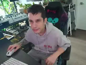 Chaturbate Nude Webcam of pierrefitch