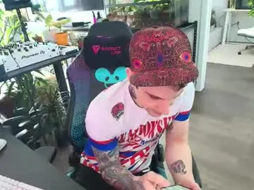 Chaturbate Adult Video Chat of pierrefitch