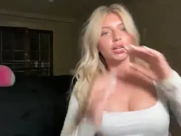 Chaturbate Live Sex of summerclarke2