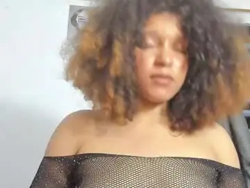 Chaturbate Live Sex Cam of ada_gales_