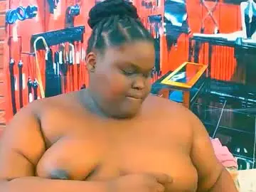Chaturbate Live Sex of ebonyhotbuns4u2luv