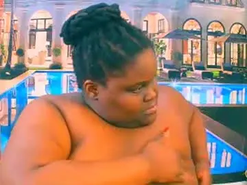 Chaturbate Live Sex Cam of ebonyhotbuns4u2luv