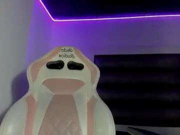 Chaturbate Live Sex of emma__js_