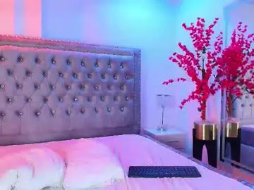 lia_adamsss from chaturbate