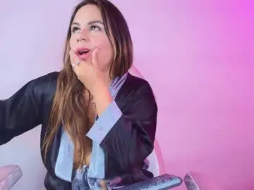 lia_adamsss from chaturbate