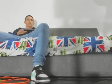 Chaturbate Nude Webcam of maximo__77