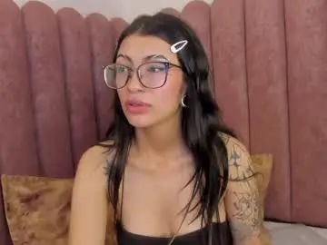 Chaturbate Watch Live Sex Cams of miadvn