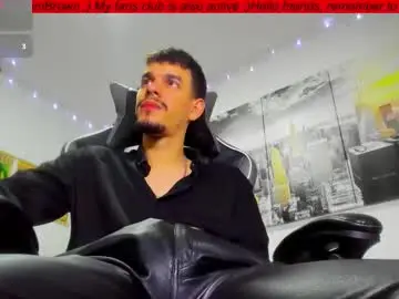 Chaturbate Best live sex cam show of brayhambrown