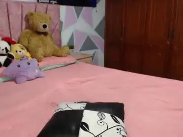 Chaturbate Free Live Porn of camila_rosess