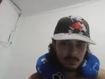 Chaturbate Live Sex of danielhot17