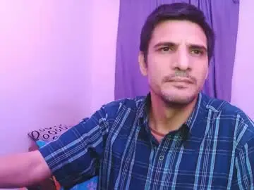 Chaturbate Sex Cam of adam_arango