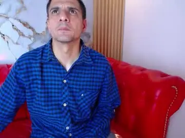 Chaturbate Watch Live Sex Cams of adam_arango