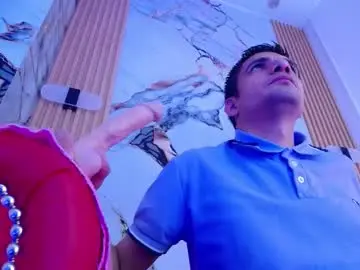 Chaturbate Free Live Porn of adam_arango