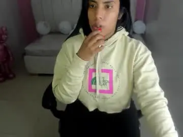 ambar_fox_s from chaturbate