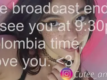 Chaturbate Nude Webcam of cutee_andrea