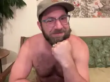 Chaturbate Live Porn of hairyfitguy444