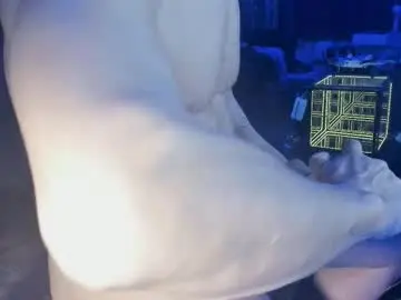 Chaturbate Nude Webcam of maxel_f