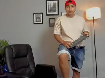 Chaturbate Sex Chat of ronnie_canford