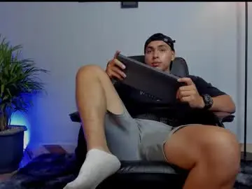 Chaturbate Sex Chat of ronnie_canford