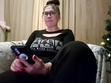 Chaturbate Live Porn of roxolanaa_sexy