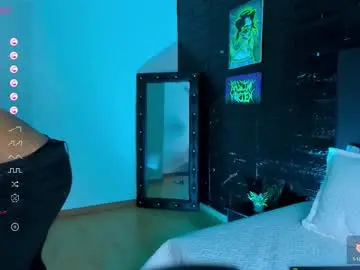 Chaturbate Best live sex cam show of santinaugthy