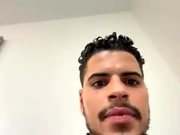 Chaturbate Nude Webcam of waveyyguyy