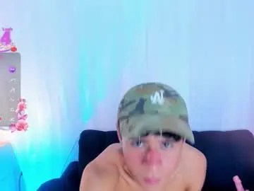 Chaturbate Live Sex Cam of dante_06_