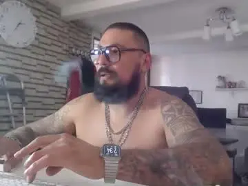 Chaturbate Free Live Porn of edgarram83