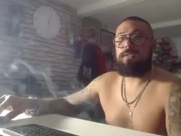 Chaturbate Live Sex Cam of edgarram83