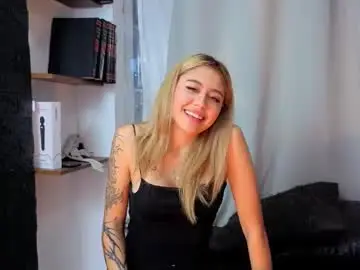 Chaturbate Sex Chat of lia_summer1