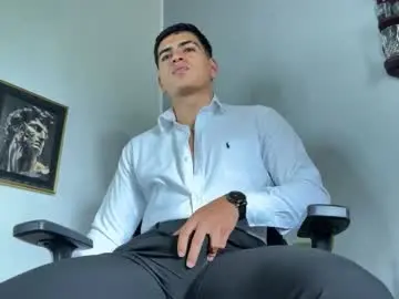 Chaturbate Watch Live Sex Cams of alanmill3r