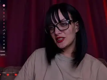 Chaturbate Free Live Porn of camomillene2