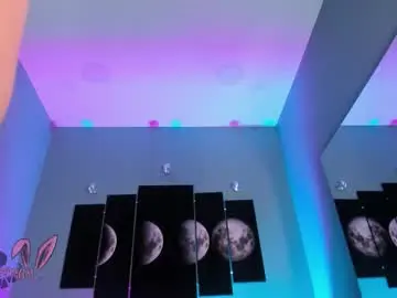 Chaturbate Live Sex Cam of freyazimmerman_