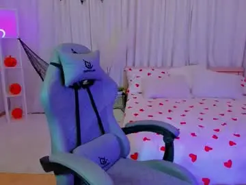 seraphineclark from chaturbate